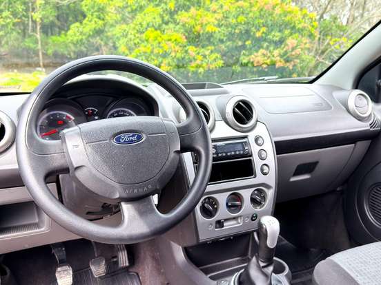 FORD-FIESTA-1.6 ROCAM SE 8V FLEX 4P MANUAL FORD-FIESTA-2014