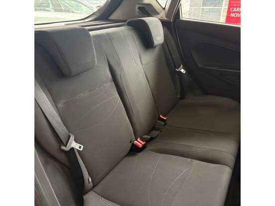 FORD-FIESTA-1.6 SE HATCH 16V FLEX 4P MANUAL FORD-FIESTA-2015