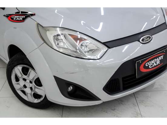 FORD-FIESTA-2013