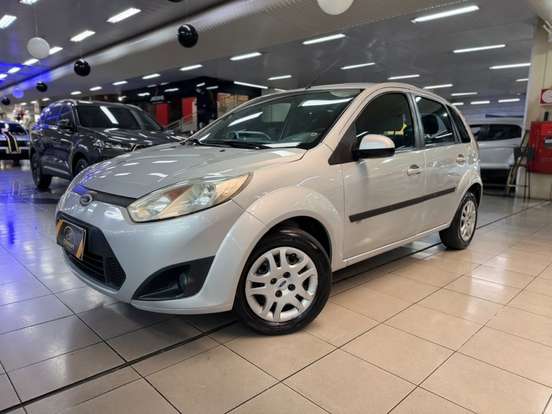 FORD-FIESTA-2013