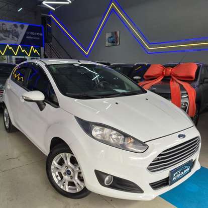 FORD-FIESTA-2016