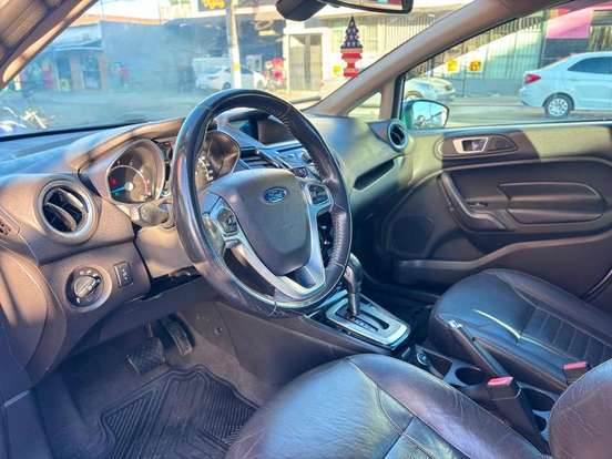 FORD-FIESTA-2013