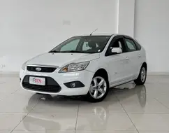 FORD FOCUS 1.6 GLX 16V FLEX 4P MANUAL FORD FOCUS 1.6 GLX 16V FLEX 4P MANUAL