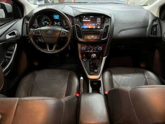FORD-FOCUS-1.6 SE PLUS 16V FLEX 4P MANUAL FORD-FOCUS-2017