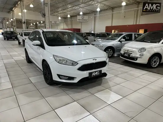 FORD-FOCUS-2016