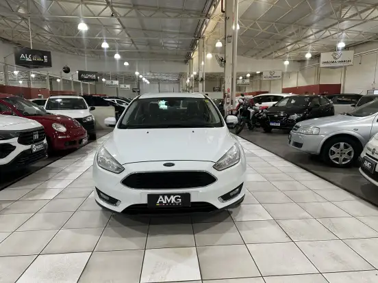 FORD-FOCUS-2.0 SE PLUS 16V FLEX 4P POWERSHIFT FORD-FOCUS-2016