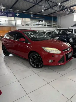 FORD-FOCUS-2013
