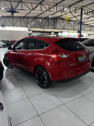 FORD-FOCUS-2013