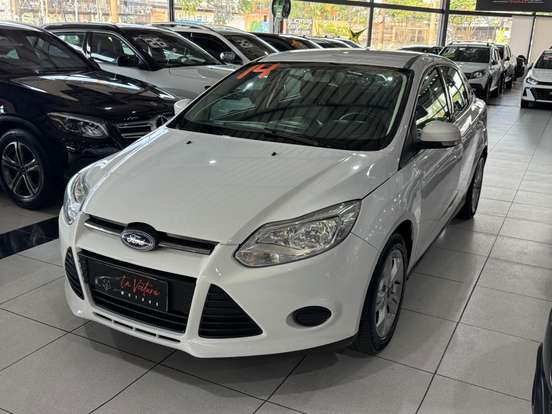 FORD-FOCUS-2.0 S SEDAN 16V FLEX 4P POWERSHIFT FORD-FOCUS-2013
