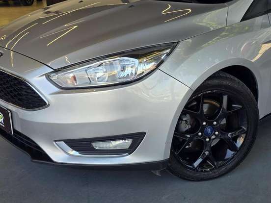 FORD-FOCUS-2.0 SE 16V FLEX 4P POWERSHIFT FORD-FOCUS-2017