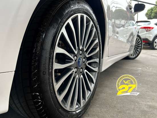 FORD-FUSION-2.0 TITANIUM AWD 16V GASOLINA 4P AUTOMÁTICO FORD-FUSION-2016