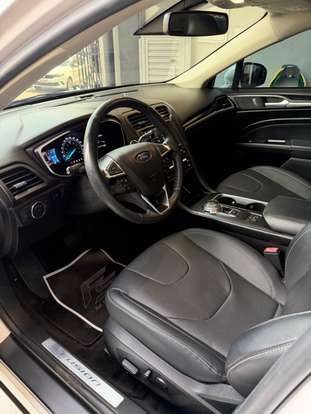 FORD-FUSION-2018