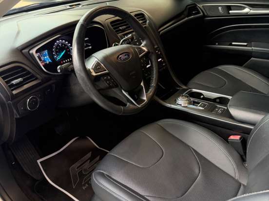 FORD-FUSION-2.0 TITANIUM AWD 16V GASOLINA 4P AUTOMÁTICO FORD-FUSION-2018