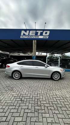 FORD-FUSION-2014