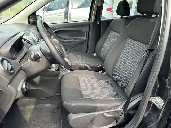 FORD-KA +-2019