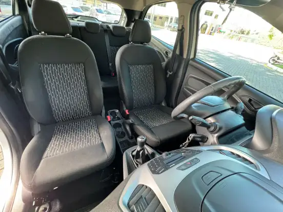 FORD-KA-1.0 TI-VCT FLEX SE PLUS MANUAL FORD-KA-2018