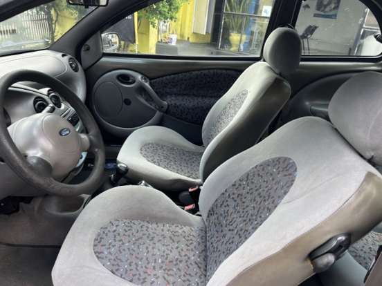 FORD-KA-2000