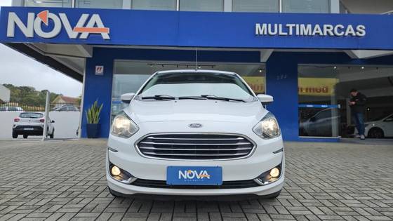 FORD KA 1.5 TI-VCT FLEX TITANIUM SEDAN AUTOMÁTICO