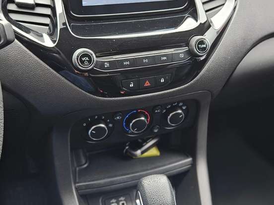 FORD-KA-1.5 TI-VCT FLEX TITANIUM SEDAN AUTOMÁTICO FORD-KA-2018