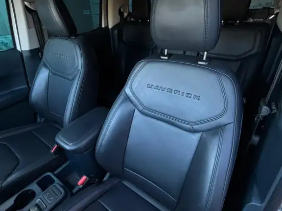 FORD-MAVERICK-2.0 ECOBOOST GASOLINA BLACK AUTOMÁTICO FORD-MAVERICK-2025