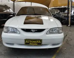 FORD MUSTANG 3.8 V6 GASOLINA 2P MANUAL FORD MUSTANG 3.8 V6 GASOLINA 2P MANUAL