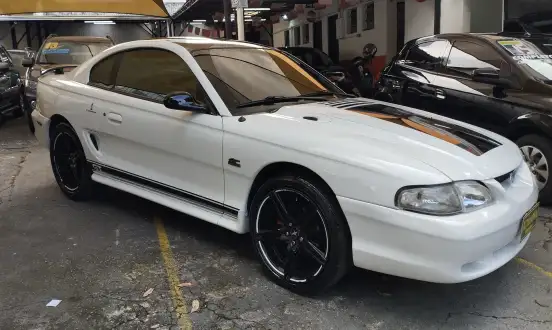FORD-MUSTANG-1995