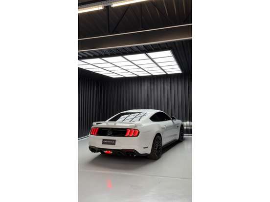 FORD-MUSTANG-2018