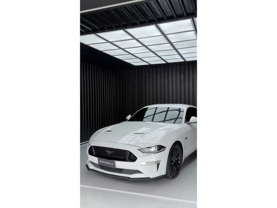 FORD-MUSTANG-2018