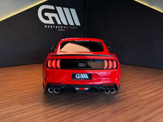 FORD-MUSTANG-2022