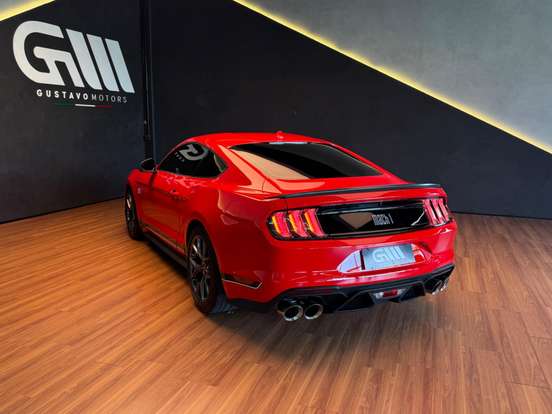 FORD-MUSTANG-2022