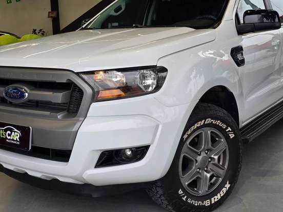 FORD-RANGER-2.2 XL 4X4 CD 16V DIESEL 4P MANUAL FORD-RANGER-2018