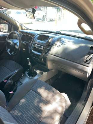 FORD-RANGER-2013