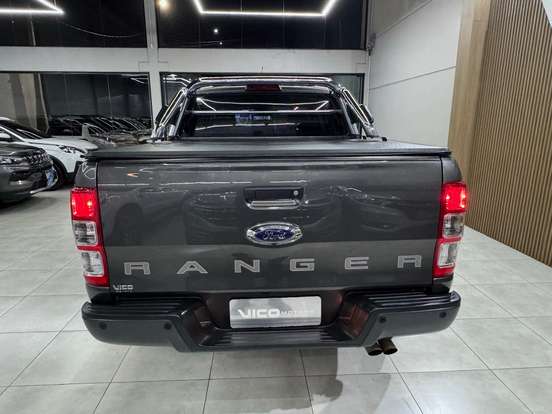 FORD-RANGER-2.2 XLS 4X2 CD 16V DIESEL 4P MANUAL FORD-RANGER-2017