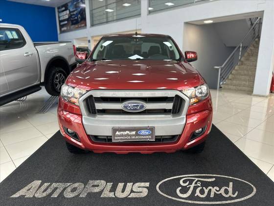 FORD RANGER 2.2 XLS 4X4 CD 16V DIESEL 4P AUTOMÁTICO