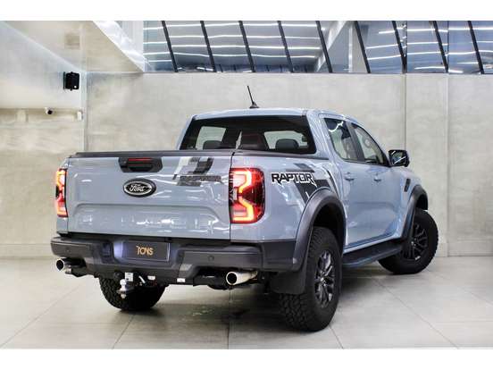 FORD-RANGER-3.0 V6 TURBO GASOLINA RAPTOR 4X4 AUTOMÁTICO FORD-RANGER-2025