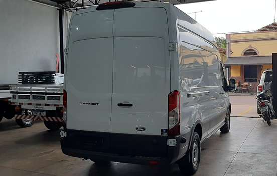 FORD-TRANSIT-2025