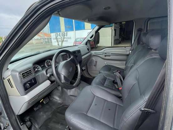 FORD-F-4000-2.8 ISF DIESEL 4X4 MANUAL FORD-F-4000-2017