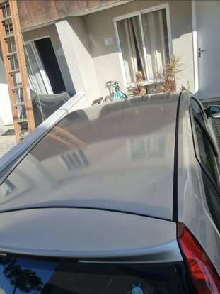 FORD-FIESTA-2010