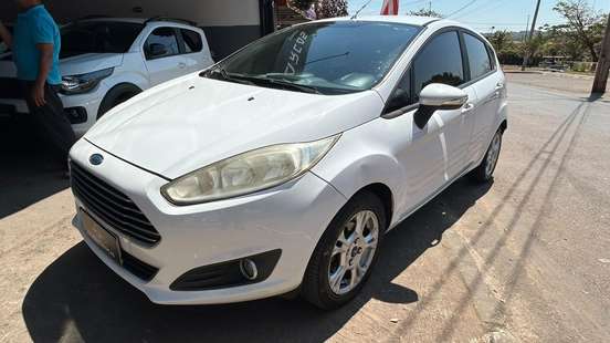 FORD-FIESTA-2013