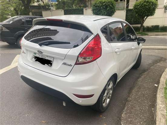 FORD-FIESTA-1.6 SEL HATCH 16V FLEX 4P POWERSHIFT FORD-FIESTA-2015