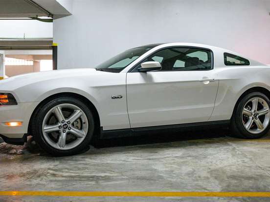 FORD-MUSTANG-5.0 GT COUPÉ V8 GASOLINA 2P AUTOMÁTICO FORD-MUSTANG-2011