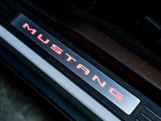 FORD-MUSTANG-5.0 GT COUPÉ V8 GASOLINA 2P AUTOMÁTICO FORD-MUSTANG-2011