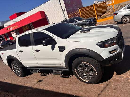 FORD-RANGER-2.2 XLS 4X4 CD 16V DIESEL 4P AUTOMÁTICO FORD-RANGER-2017