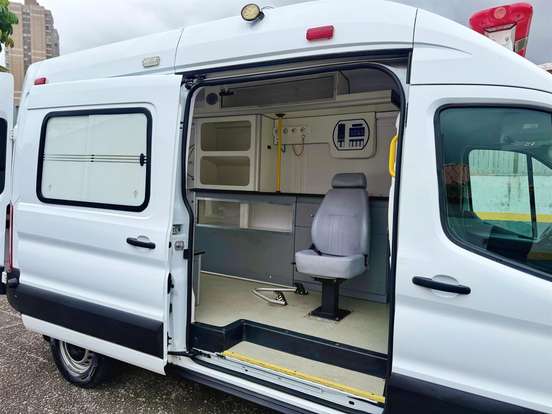 FORD-TRANSIT-2022