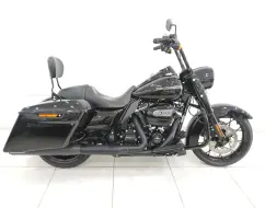 HARLEY-DAVIDSON ROAD KING SPECIAL HARLEY-DAVIDSON ROAD KING SPECIAL