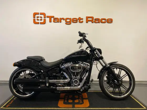 HARLEY-DAVIDSON SOFTAIL BREAKOUT 114 