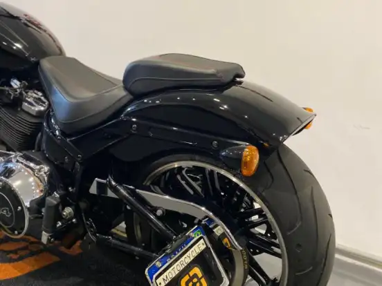 HARLEY-DAVIDSON-SOFTAIL BREAKOUT 114 HARLEY-DAVIDSON-SOFTAIL BREAKOUT 114-2018