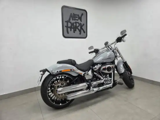 HARLEY-DAVIDSON-SOFTAIL BREAKOUT HARLEY-DAVIDSON-SOFTAIL BREAKOUT-2025