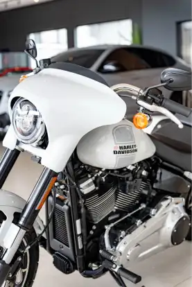 HARLEY-DAVIDSON-SPORT GLIDE-2021