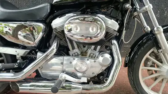 HARLEY-DAVIDSON-SPORTSTER XL 883-2005
